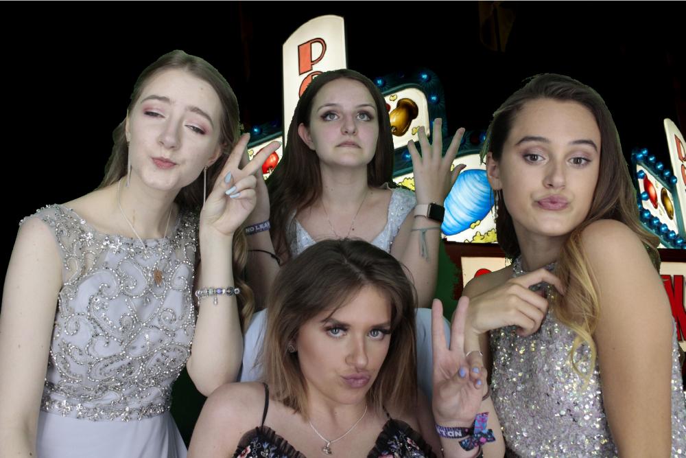 Silvermere Notre Dame  | View more photos from the event at gallery.myphotoboothexperience.co.uk/u/MyPhotoBoothExperienceLtd/Silvermere-Notre-Dame